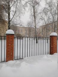 В здание, застрелив охранника, вошел вооруженный молодой человек и открыл огонь. Gimnaziya 94 V Kazani Na Karte Ryadom So Mnoj Adresa Vremya Raboty Otzyvy Yandeks Karty