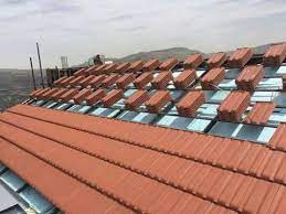 تركيب أسقف قرميد عرائش بامبو أفريقي مشبات حجر رخام طوب جص شوايات أفران حفرمندي شلالات ترميم حجر واجهات أنشاء ملاحق سقف قرميد وجدران أسمنت بورد wood crafts