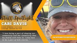 Cari Davis's Instagram, Twitter & Facebook