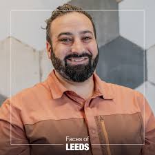 Ivan Holtzinger, Charlotte "Charlie" Misraje, Gauri Mahajan, Ice Le, Sara  Nicole "Coco" Moore, and Hudson Vaicek—led by Teaching Associate Professor  Bonnie Auslander—won first place in the semi-annual Communication Strategy  Case Competition, beating