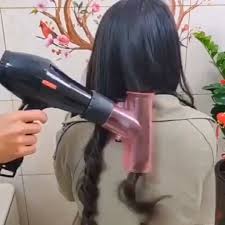 Secrets Of Stars Changing Their Hair Every Day Video In 2020 Hair Diffuser Hair Styles Magic Hair