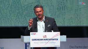 It is not just someone with a far right past, like kurt waldheim, but a current member of a far right party, norbert hofer, of the austrian. Fpo Wien Landesparteitag 2021 Die Rede Von Norbert Hofer Youtube