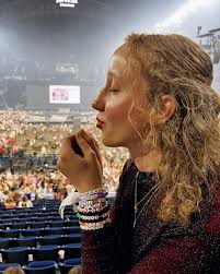 you make me complete #5sos 7.23.22 also thank u @palewaves for an amazing  opener