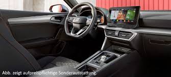 See its style, practicality and infotainment system to get a full picture of what it's like. Neue Massstabe In Seiner Klasse Seat Leon Autoweller De