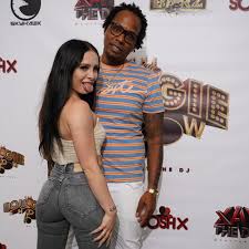 Mia Moore Interview Breaking The Gang Bang Record! Ran From Dick Once? F*ck  A Fan Contest? | Listen Notes