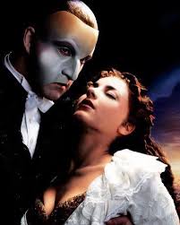 earl carpenter, a true phantom legend! #earlcarpenter #rachelbarrell  #leilabennharris #katieknightadams #andrewlloydwebber #sarahbrightman  #katiehall #lisaannewood #hollyannehull #ianmowat #bradleyjaden  #phantomlondon #phantomuktour #potoitaly ...