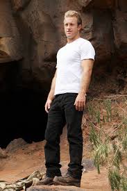 Hawaii Five-O Starring Alex O'Loughlin And Scott Caan Will End After 10  Seasons | Daily Mail Online