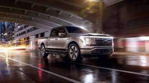 As we saw at president biden's press conference yesterday, the 2022 lightning maintains. 2022 Ford F 150 Lightning Revealed Game Changing 40k Ev Pickup Slashgear