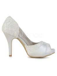 Visualizza tutti gli abiti da sposo >. Scarpe Sposa Pizzo Avorio