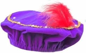Wij zijn een enthousiast groepje dat elk jaar met heel veel plezier familie's, kinderen, en bedrijven een leuk. Pietenmuts Paars Met Led Verlichting Voor Kinderen Pieten Baret Pieten Muts Op De Prijzenvolger De Prijzenvolger