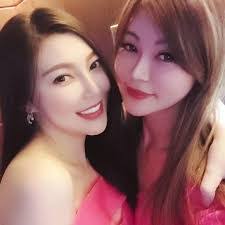 Cora Lam's Instagram, Twitter & Facebook