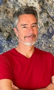 Evan Meekins's Instagram, Twitter & Facebook