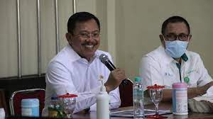 Pandu mengatakan vaksin nusantara yang mengandung vaksin dendritik sebelumnya banyak oleh karena itu, pandu meminta menteri kesehatan budi g. Sosok Sosok Di Balik Vaksin Nusantara Ada Terawan Hingga Crazy Rich Surabaya Health Liputan6 Com