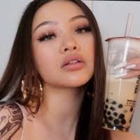 Karina Liu's Instagram, Twitter & Facebook