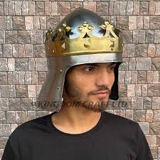 King Richard Crown