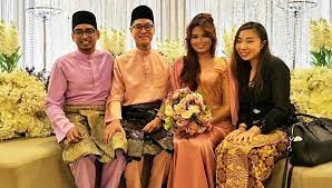 Penang state executive councillor zairil khir johari has tied the knot with fellow dap member dyana sofya mohd daud during a ceremony here today. Puas Berskandal Pemimpin Dap Dyana Dan Zairil Berkahwin 9 Disember