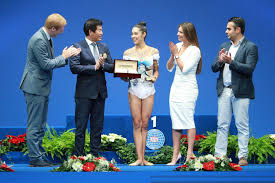 Russo 2/5, 5pbc), mentre soto. Italy S Alexandra Agiurgiuculese Presented With The Longines Prize For Elegance At The 35th Rhythmic Gymnastics World Championships 2017 In Pesaro