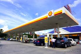 Oleh itu, pada setiap minggu akan ada perubahan harga minyak sama ada menaik, menurun, atau sekata. Harga Petrol Ron95 Diesel Turun Mulai 1 Januari 2019
