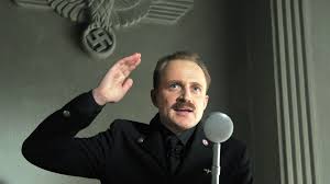 Musiał grać nago i mówić po niemiecku. Teatr Telewizji Tvp Piotr Adamczyk Nie Polubilem Heideggera