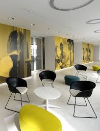 Furniture Waiting Arper Ey Offices Diseno De Interiores Oficina Oficinas Corporativas