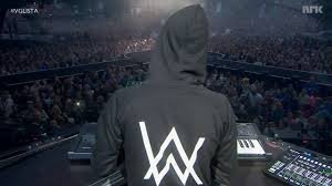 Dj Windy Alan Walker Fade Mix 2016 Facebook Dj alan walker dapat kamu download secara gratis.