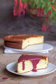 Recette Gateau Leger Au Thermomix Et Son Coulis De Fruits Rouges Recette Recette Gateau Leger Gateau Leger Coulis De Fruits