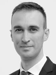 Erfolgs- und Effizienzfaktoren bei Zentralisierungen in IT- und  Finanzbereichen