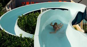 Camping Piscine Dans Les Hautes Pyrenees A Luz Saint Sauveur