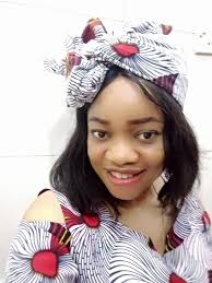 🌟 Complain less, be grateful more! 💪 Your thoughts shape your reality, so  fill it with gratitude, and watch positivity unfold around you. 🌈😊  #GratitudeAttractsJoy