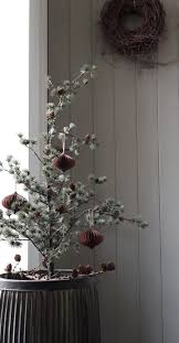 By Akkie Gezelligheid On Pinterest Weihnachtsdeko Weihnachtsbaum Weihnachtsdekoration Garten Skandinavischer Weihnachtsschmuck