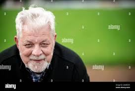 Three of clubs hi-res stock photography and images