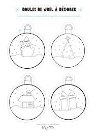 Découvrez des coloriages gratuits reprenant tous les éléments incontournables de noël : Boules Noel A Colorier Et Imprimer Boule De Noel Coloriage Boule De Noel Coloriage Noel