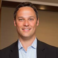 Robert Farkas's Instagram, Twitter & Facebook