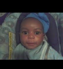 Recreating childhood photos with kids