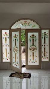 Produk kaca grafir sendiri dapat diterapkan pada beberapa obyek seperti jendela, ataupun pintu , dan untuk informasi daftar harga kaca gradir dapat anda huubungi 0812 6632 1414. Kaca Patri Plembang Konstruksi Dan Taman 531425949