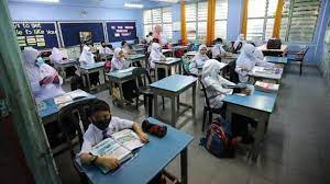 See more of sekolah menengah sains selangor (official) on facebook. Siap Siap 21 Smp Di Surabaya Bakal Mulai Masuk Sekolah Lagi Suara Jatim