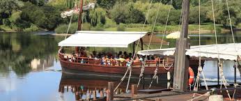Réservations au 05 53 35 59 65 et sur. Journees Groupes Pays De Bergerac Tourisme