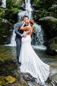 The former has the capacity for 120 guests, while the later can seat 40 inside or 500 outdoors. Adventure Elopement Photographer Virginia Wedding And Elopement Photographer