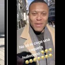 Juan Mata vacila a Joaquín al verle posar en calzoncillos