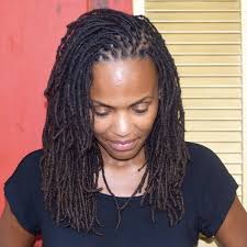 They are tiny in size and allow more versatility for styling. Palm Rolling Vs Interlocking Which Is Best The Digital Loctician