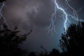 カタトゥンボの雷はベネズエラの危険観光地！稲妻が多い原因に迫る！ | TravelNote[トラベルノート]