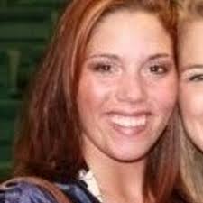 Ariel Casey (@arielsunshine)