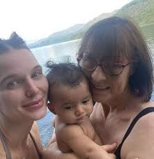 Helen Flanagan looks 'incredible' in bikini in rare snap with mum as she  enjoys Scottish staycation