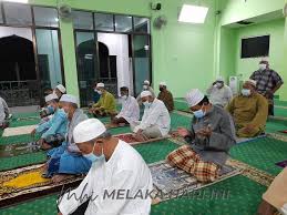 Solat subuh berjemaah itu lebih baik dari tahajjud. Patuhi Sop Demi Kelangsungan Solat Berjemaah