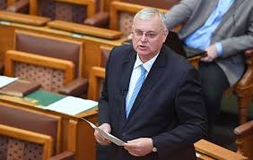 András aradszki, hungary's state secretary for energy, delivered a speech to fellow parliamentarians titled, the christian duty to fight against the satan/soros plan, in which he warned of an. Aradszki Andras Hvg Hu