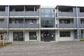 Die wohnung hat 83qm, zwei badezimmer, badewanne, zwei balkone und eine einbauküche. Betreut Aber Modern Generationenubergreifendes Betreuungs Und Pflegezentrum In Kriftel Zuhause Im Alter