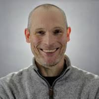 Noel Calhoun's Instagram, Twitter & Facebook