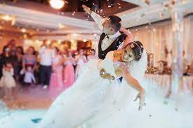 Maybe you would like to learn more about one of these? Startseite Brautkleiderball International Romantik Pur Im Hochzeitskleid