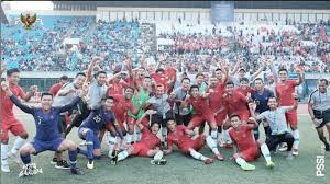 Find the newest indonesia thailand meme. Final Piala Aff U 22 2019 Prediksi Timnas U 22 Indonesia Vs Thailand Misi Merobohkan Tembok Tebal Halaman All Tribun Kaltim