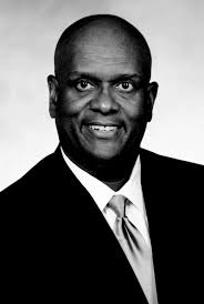 Fall 2015 Comm Program DRAFT_Layout 1